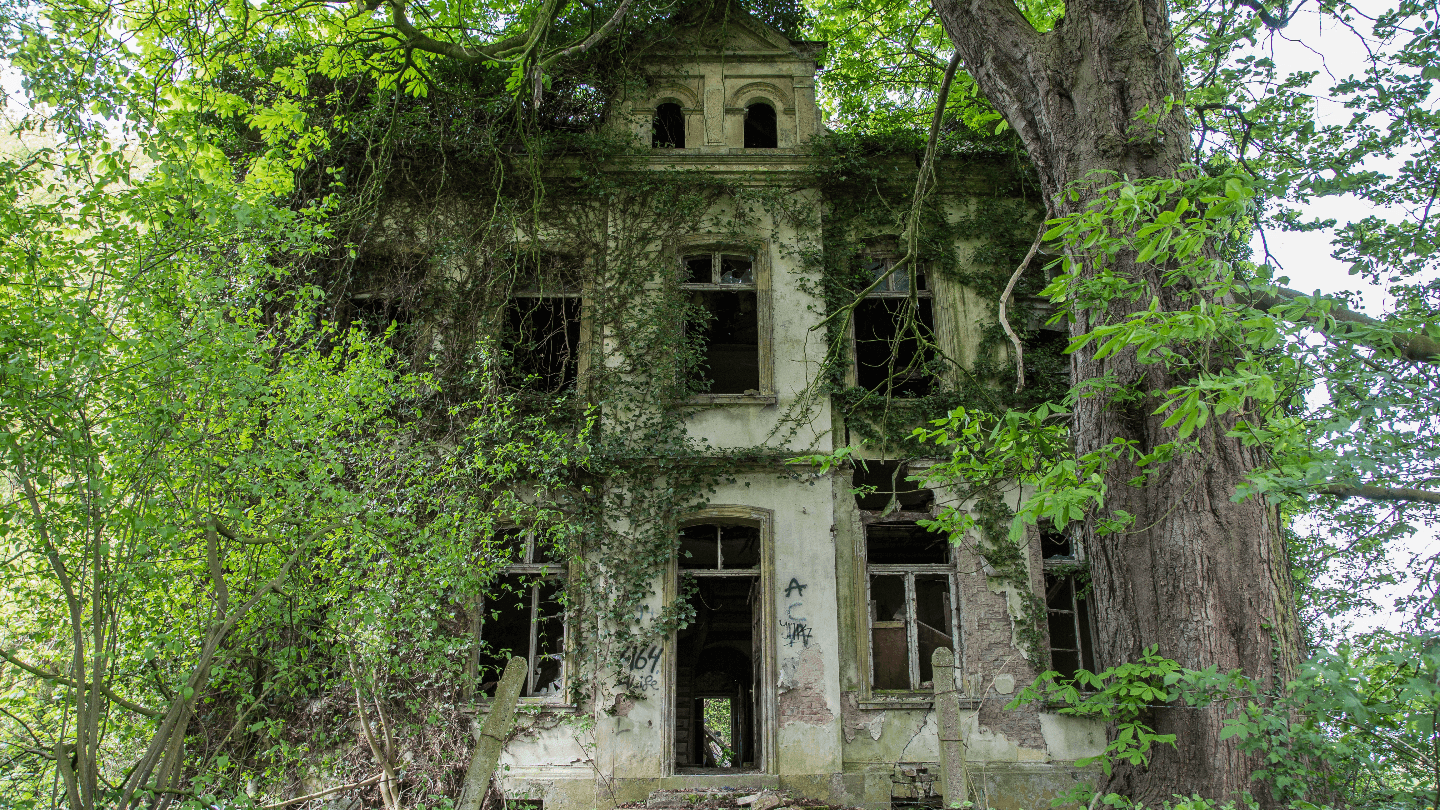 Household Staff Deserted