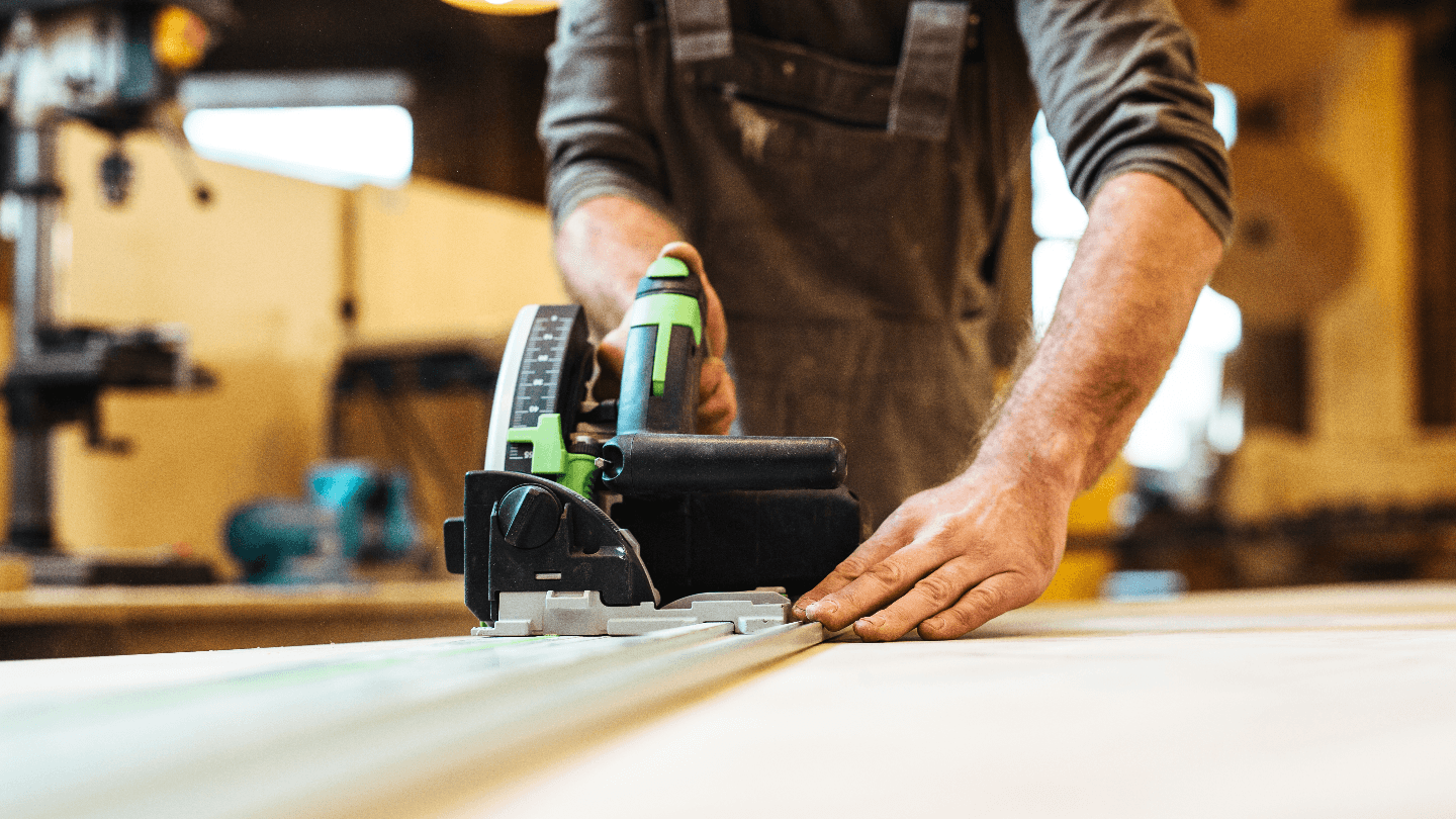 London’s best bespoke joiners and upmarket property maintenance contractors 