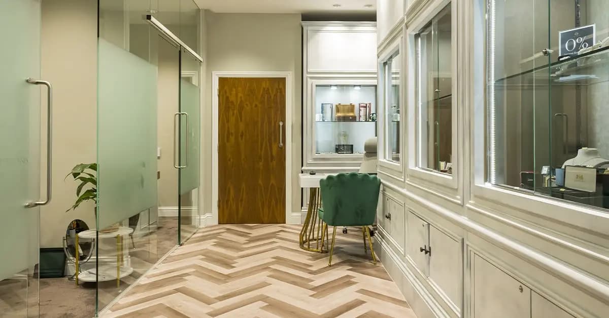 Suttons & Robertsons